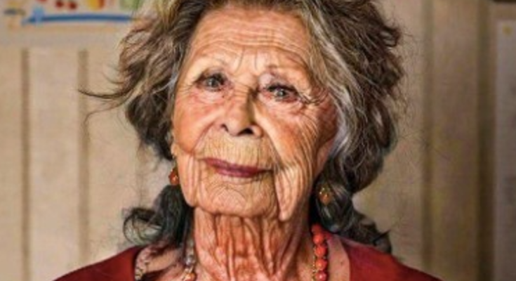 Sophia Loren Is Now Almost 90 How She Lives Is Sad, Try Not To Gasp